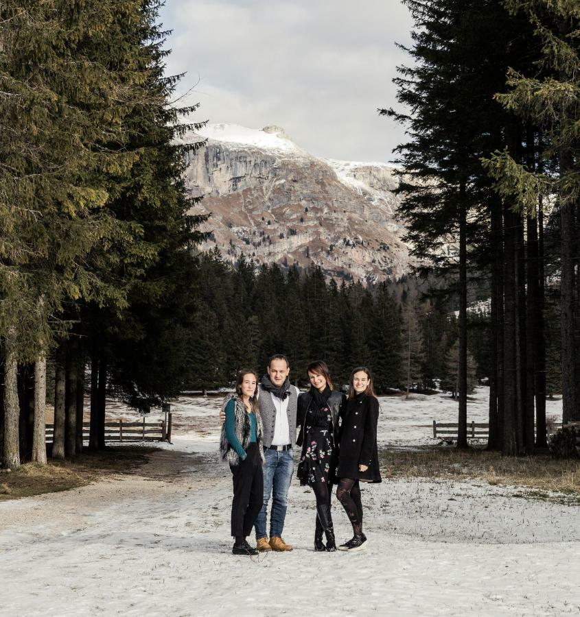 Garnì Villa Erna Selva di Val Gardena Exteriör bild