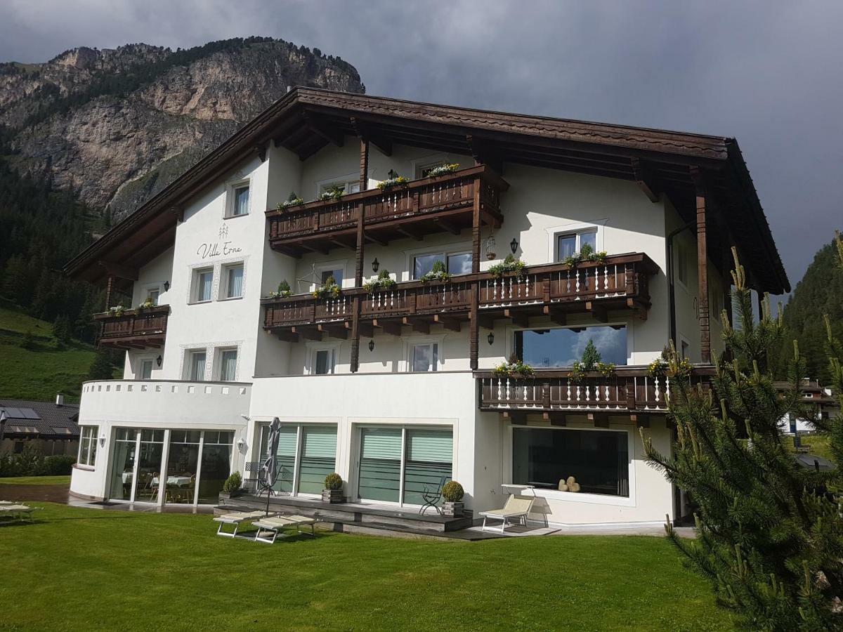 Garnì Villa Erna Selva di Val Gardena Exteriör bild